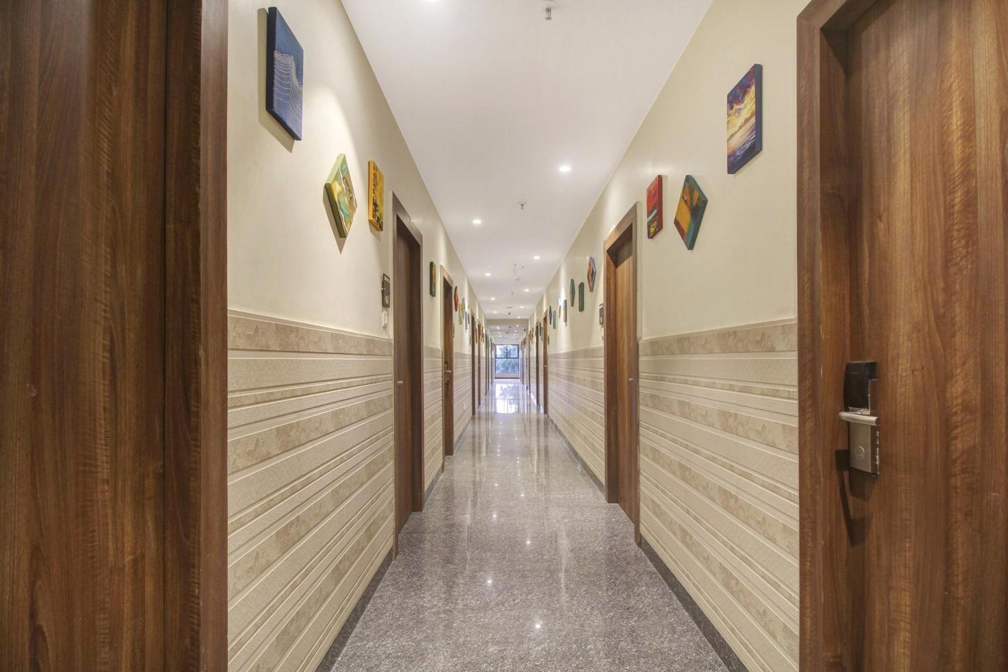 Townhouse Oak Sohotel Haora Exterior photo